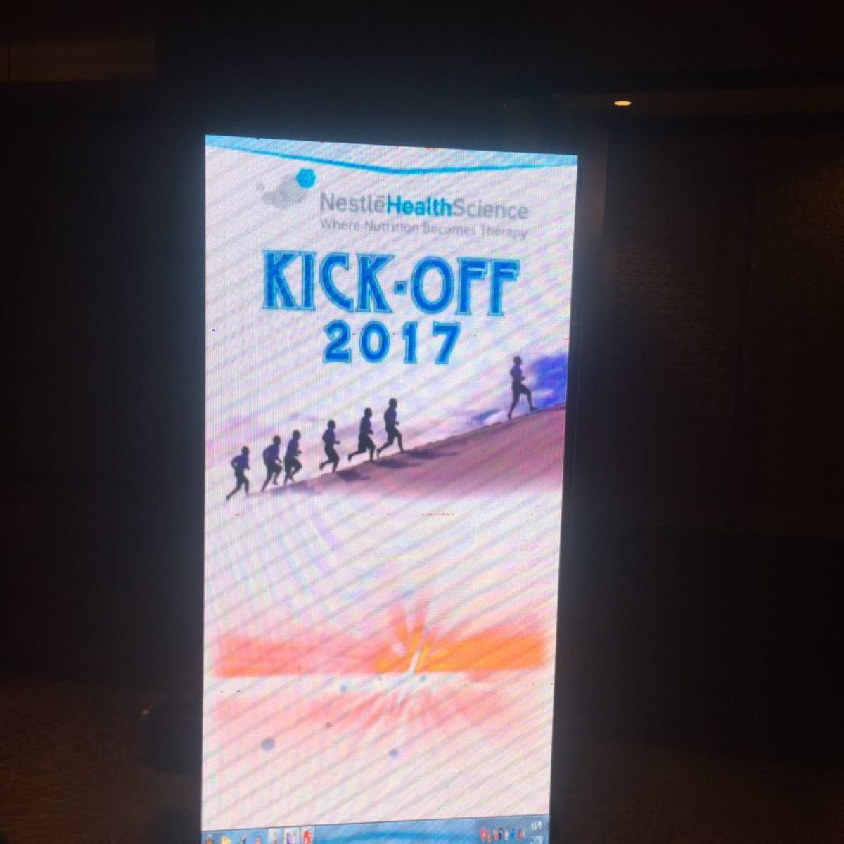 LED Video Wall Stand up Kickoff 2017